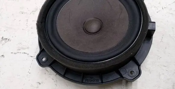Hyundai ix35 Front door speaker 963302S000