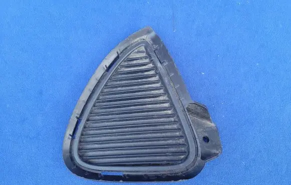 KIA Sorento Front bumper lower grill 86563C5500