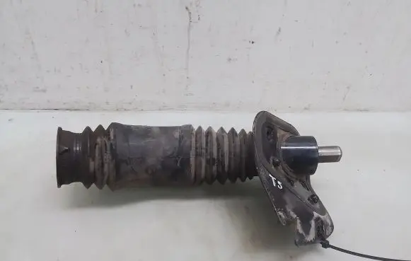 Volkswagen Transporter - Caravelle T5 Steering column universal joint