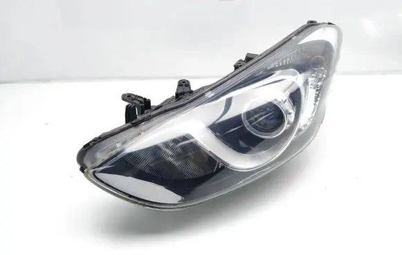 Hyundai i30 Headlight/headlamp 92101-A6030