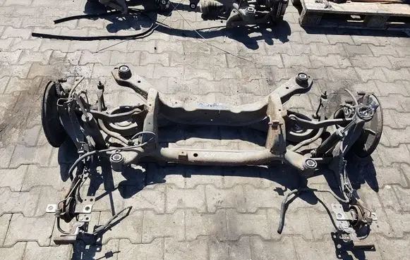 Volvo V60 Rear axle beam 