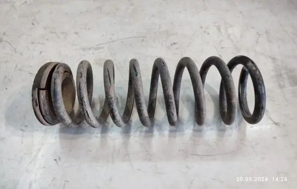 KIA Carens II Rear coil spring