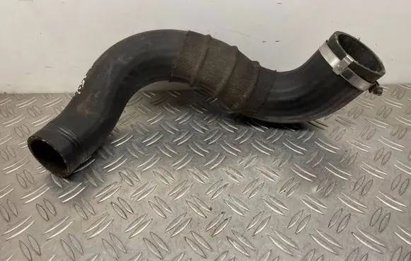 Ford Fusion II Intercooler hose/pipe 
