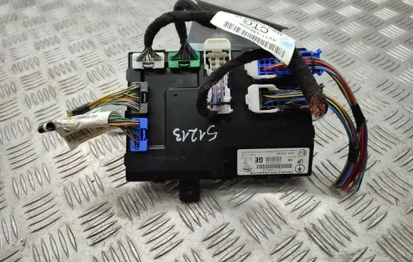 Ford B-MAX Comfort/convenience module DN1T15K600GE