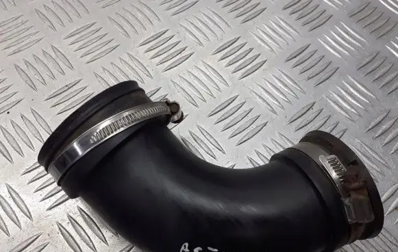 Opel Astra H Intake resonator 24437915