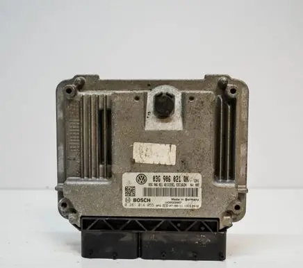 Volkswagen Golf Plus Engine control unit/module 03G906021QK