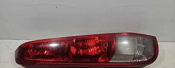Nissan X-Trail T30 Rear/tail lights BL46L