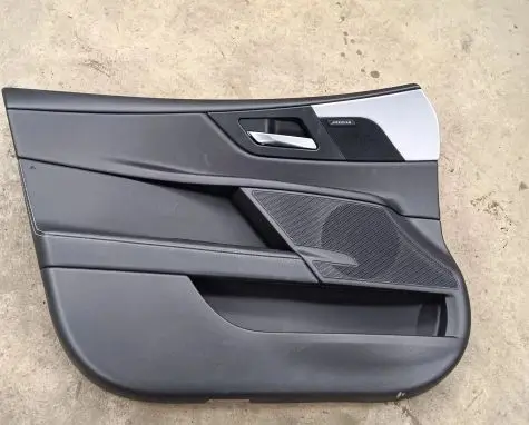 Jaguar XE Front door card panel trim M637M