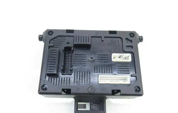 Renault Modus Central body control module 8200652289