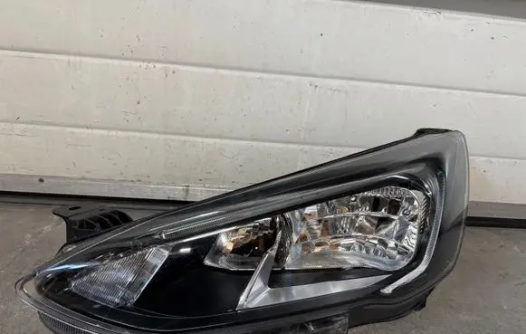 Ford Focus Headlight/headlamp MX7B13E015CD