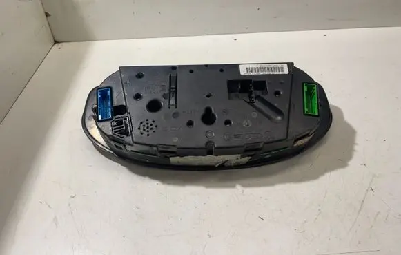 Volkswagen PASSAT B5 Speedometer (instrument cluster) 3B0920802 110008960048