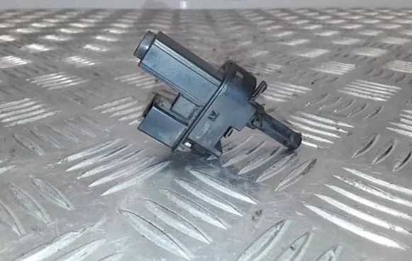 Ford Mondeo Mk III Brake pedal sensor switch 4M5T70534AA