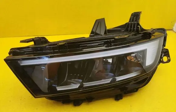 Opel Astra L Headlight/headlamp 1689777380 662588537 12691018001
