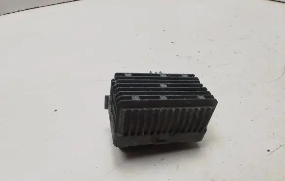 Opel Insignia A Glow plug pre-heat relay 55574293 0522122601