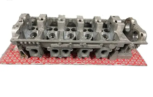 Volkswagen Transporter - Caravelle T5 Engine head R070103373A