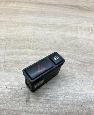 BMW 3 E46 Hazard light switch 8368920