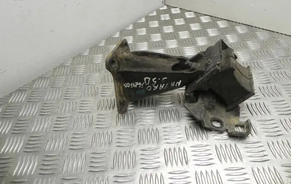 Nissan Navara D40 Engine mount bracket VD16791