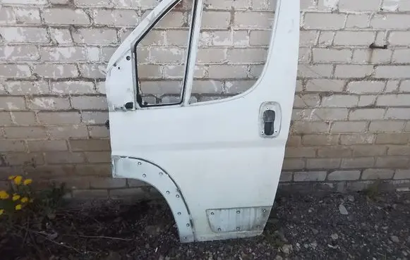 Fiat Ducato Front door