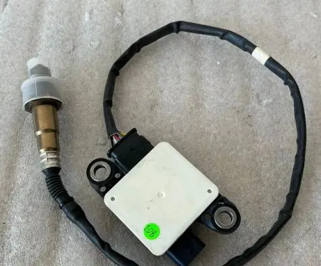 Audi A5 8T 8F Lambda probe sensor 03N906261E