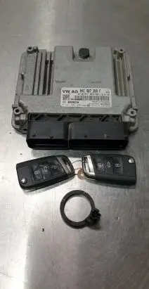 Volkswagen e-Golf Engine control unit/module 04E907309F