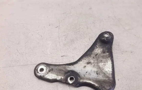 Mercedes-Benz C W204 Engine mounting bracket A6460780084