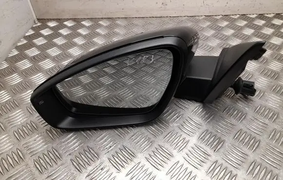 Audi Q5 SQ5 Front door electric wing mirror E90411998