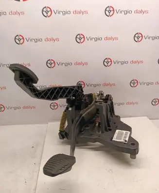 Peugeot 508 Brake pedal 9666871380