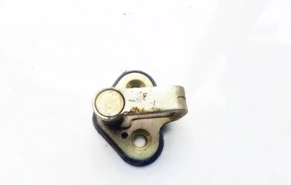 Renault Laguna I Front door lock loop/hook striker 