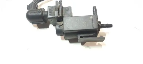 BMW 5 E60 E61 Turbo solenoid valve 70231800