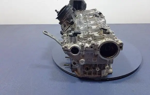 Porsche Panamera (970) Engine head 0P2103403