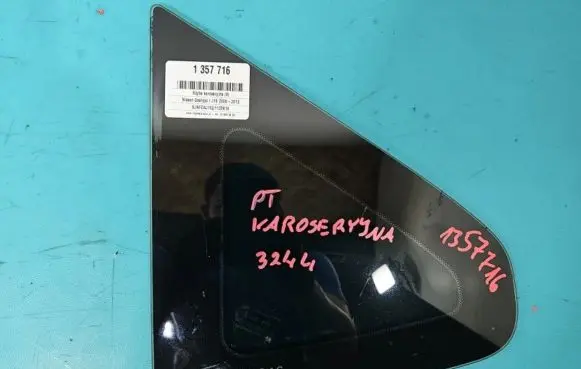 Nissan Qashqai Rear side window IMPRK1357716
