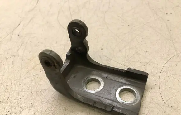 Citroen DS5 Front door upper hinge 