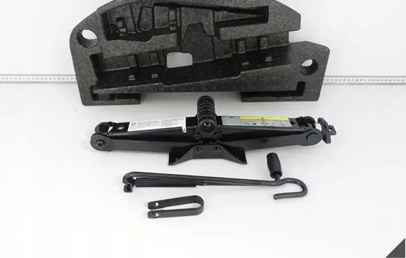 Audi A8 S8 D4 4H Tool set 4H0011031H