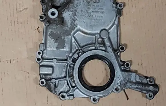 Audi A6 S6 C6 4F Timing chain cover 05913153AG