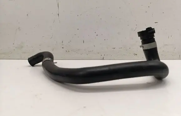 Hyundai Tucson IV NX4 Engine coolant pipe/hose