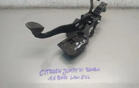 Citroen Jumpy Brake pedal