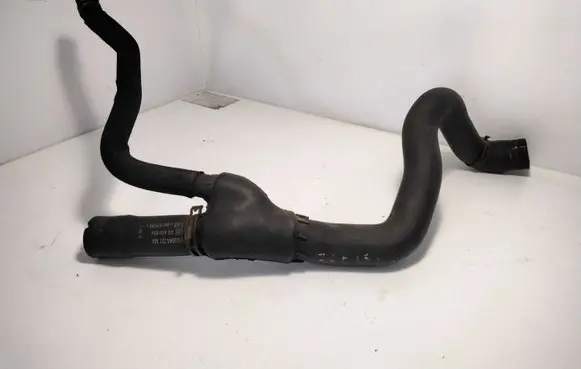 Opel Zafira A Engine coolant pipe/hose 24449854