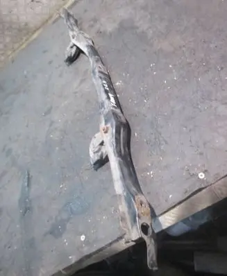 Toyota RAV 4 (XA20) Front bumper support beam 