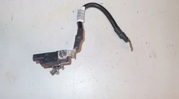 Volkswagen Polo VI Negative earth cable (battery) 2Q0915181