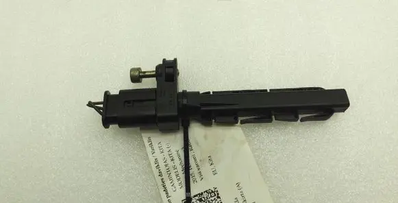 BMW 1 F20 F21 Crankshaft position sensor 7805188