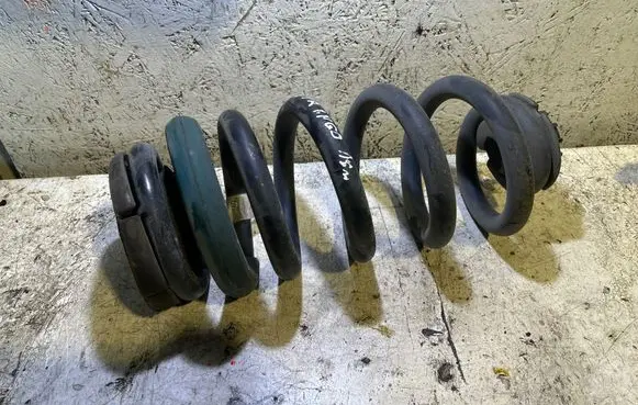 Dodge Durango III Rear coil spring 68085245AB