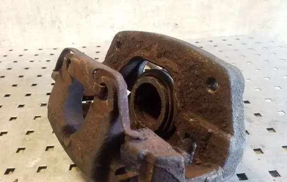 BMW X5 E53 Front brake caliper 60730