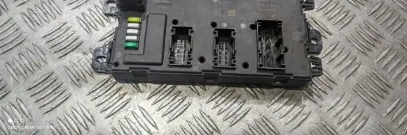 BMW 2 F22 F23 Fuse module 6135937451001