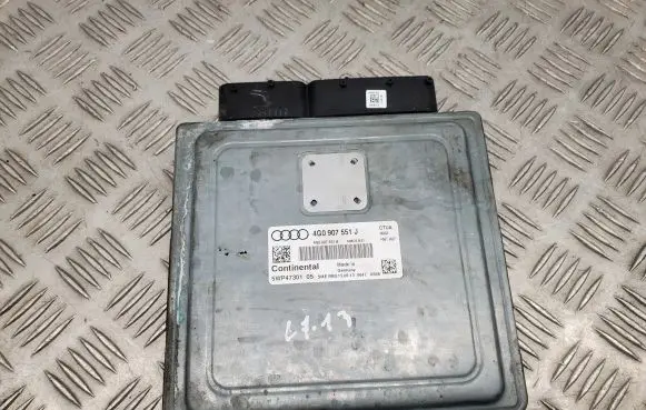 Audi A6 S6 C7 4G Engine control unit/module 4G0907551J