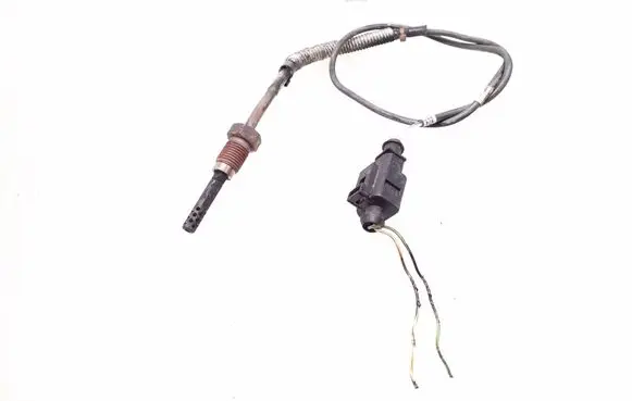 Volkswagen Touran I Exhaust gas temperature sensor 03G906088AN