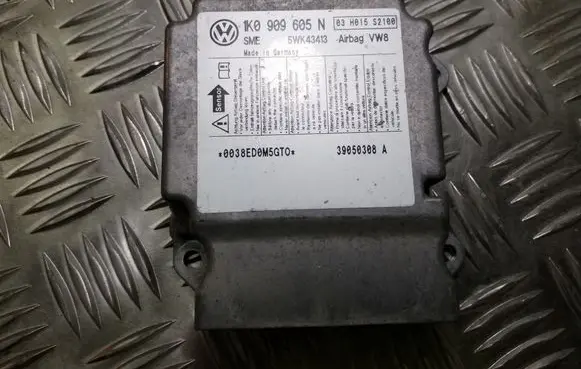 Volkswagen Golf V Airbag control unit/module 1K0909605N