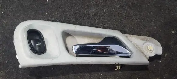Rear door interior handle