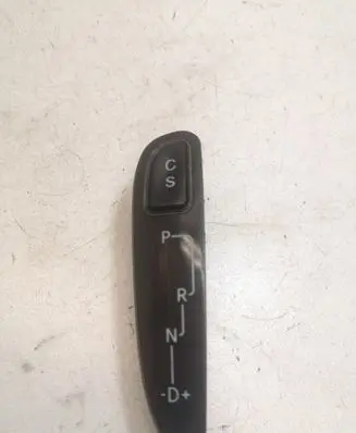 Mercedes-Benz CLK A209 C209 Gear shift indicator relay A2032672088