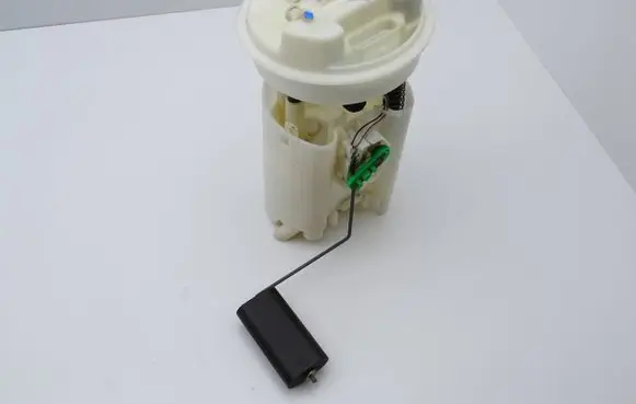 Mitsubishi Space Star Fuel level sensor 30858563 09751409900