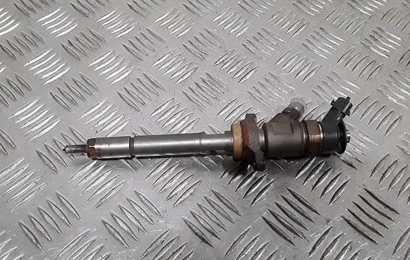 Peugeot 207 Fuel injector 0445110311